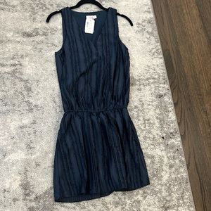 Parker never worn, elastic waist, navy blue dress